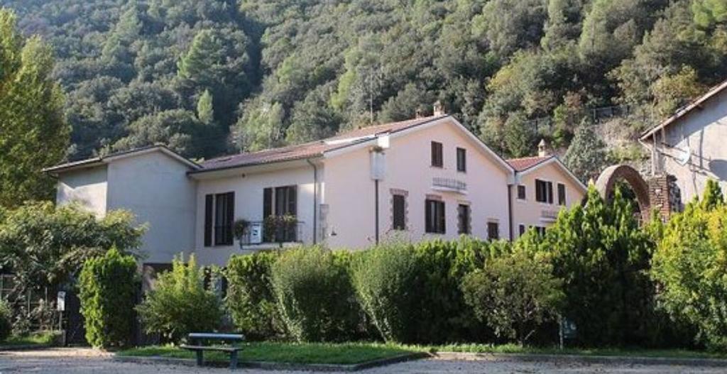 Il Casolare Della Cascata Hotel Terni Kültér fotó